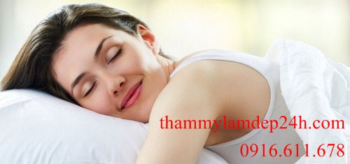  Giấc ngủ ngon từ 10 giờ tối đến 3 giờ sáng còn giúp cơ thể người phụ nữ sản sinh ra hooc-mon